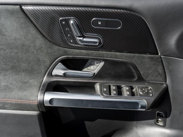 Mercedes-Benz GLB 35 AMG 4M Night Panorama Standhzg HUD 360°