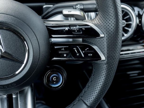 Mercedes-Benz GLB 35 AMG 4M Night Panorama Standhzg HUD 360°