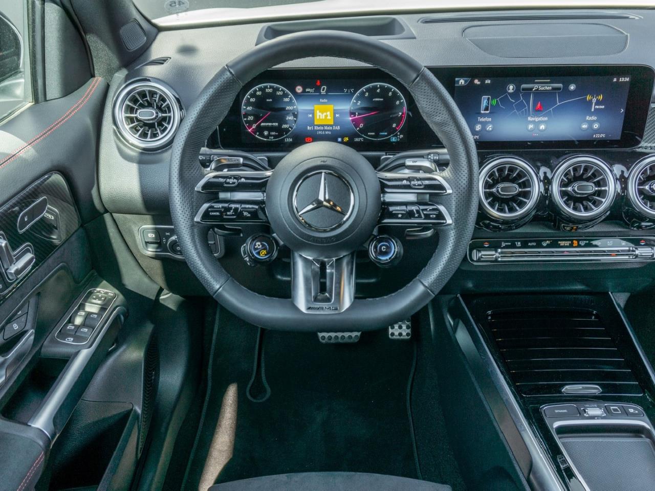 Mercedes-Benz GLB 35 AMG 4M Night Panorama Standhzg HUD 360°