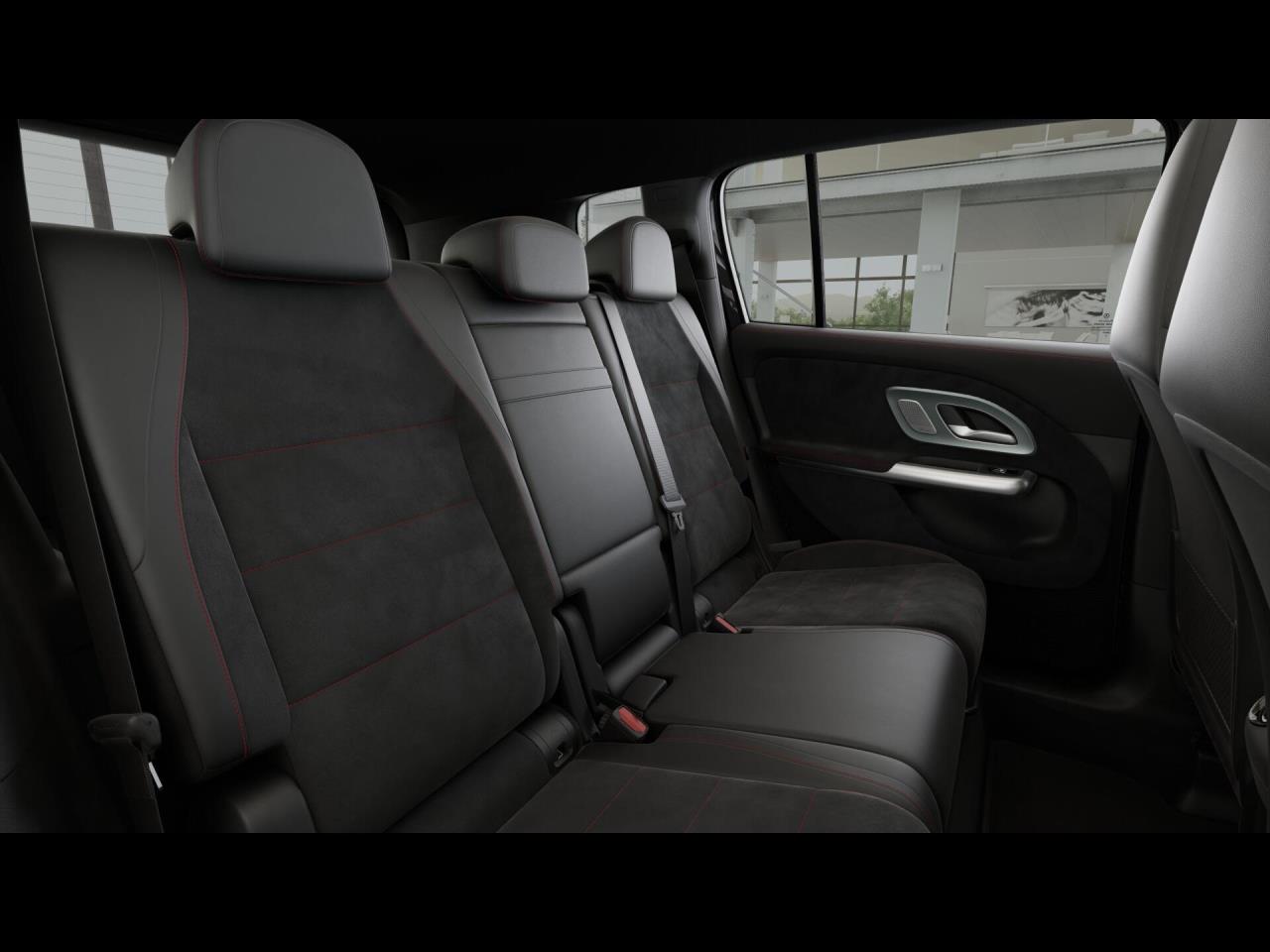 Mercedes-Benz GLB 220 4MATIC AMG Night Panorama HeadUp AHK