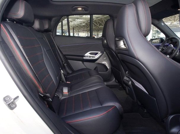 Mercedes-Benz GLC 400 4MATIC elektrisch AMG Night Panorama 360°