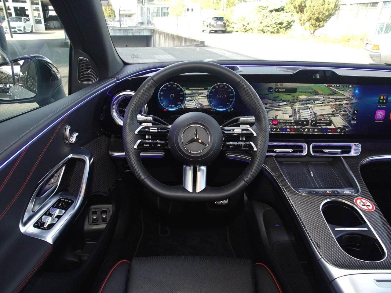 Mercedes-Benz GLC 400 4MATIC elektrisch AMG Night Panorama 360°