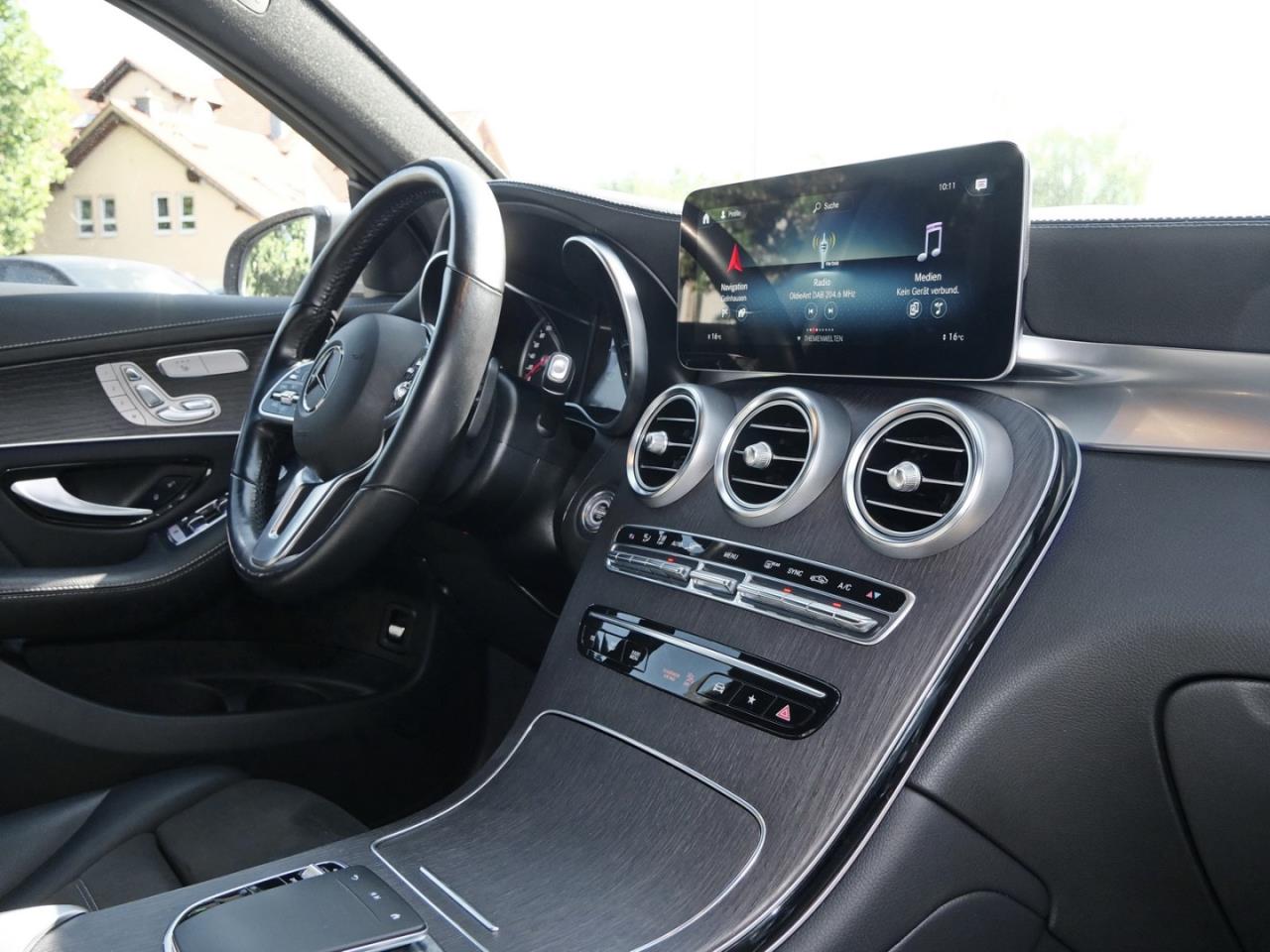 Mercedes-Benz GLC 200 4M Coupé AMG Distronic HeadUp 360° AHK