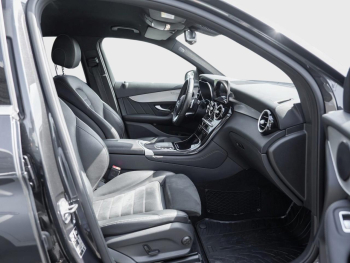 Mercedes-Benz GLC 200 d 4M AMG EasyPack ParkA Kamera Navi