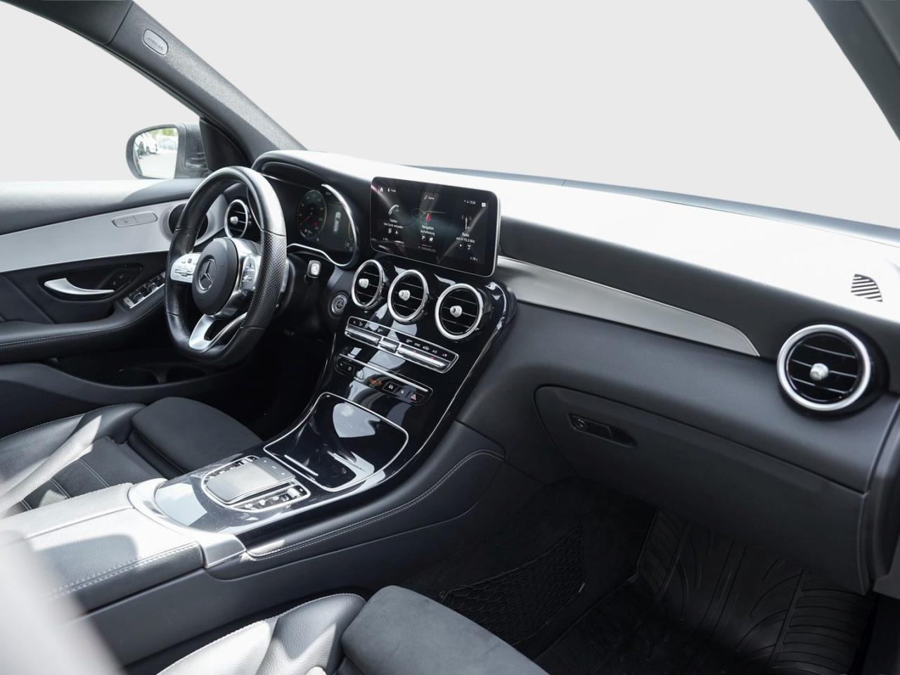 Mercedes-Benz GLC 200 d 4M AMG EasyPack ParkA Kamera Navi