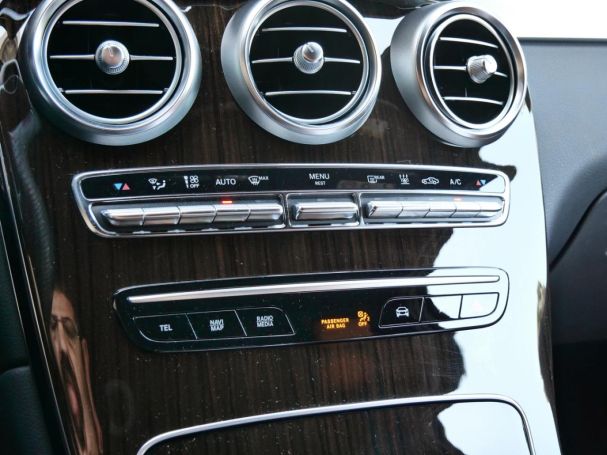 Mercedes-Benz GLC 300 de 4M Coupé AMG Navi Kamera EasyPack HUD