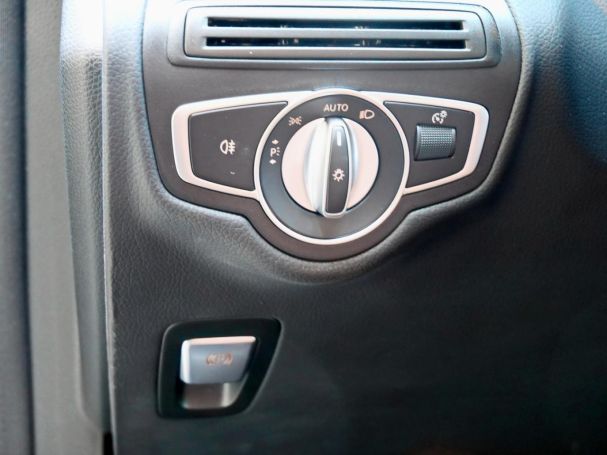 Mercedes-Benz GLC 300 de 4M Coupé AMG Navi Kamera EasyPack HUD