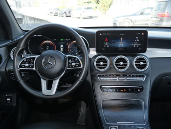 Mercedes-Benz GLC 300 de 4M Coupé Distronic AHK Kamera EasyP