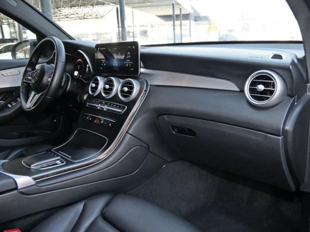 Mercedes-Benz GLC 300 de 4M Coupé Distronic AHK Kamera EasyP