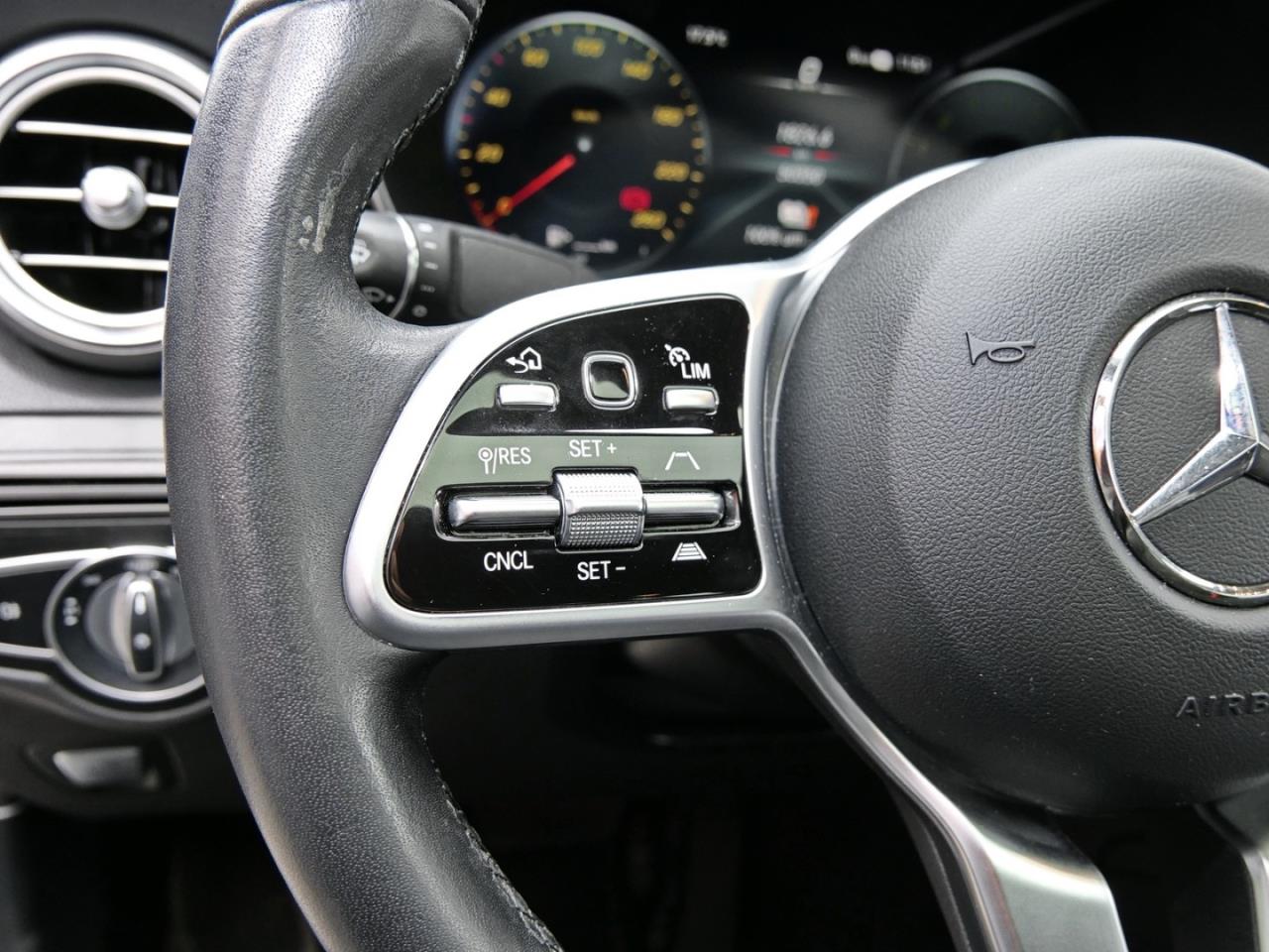 Mercedes-Benz GLC 300 e 4M Coupé Exclusive Schiebedach Distronic