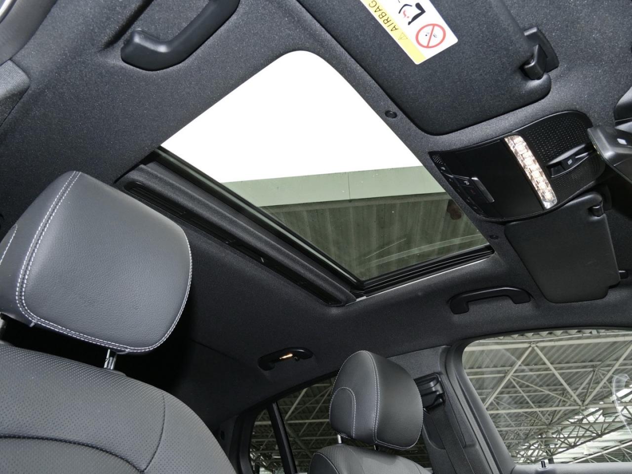 Mercedes-Benz GLC 300 e 4M Coupé Exclusive Schiebedach Distronic