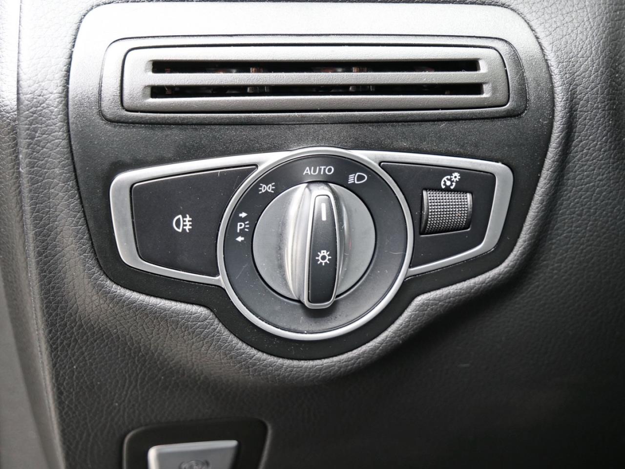 Mercedes-Benz GLC 300 e 4M Coupé Exclusive Schiebedach Distronic