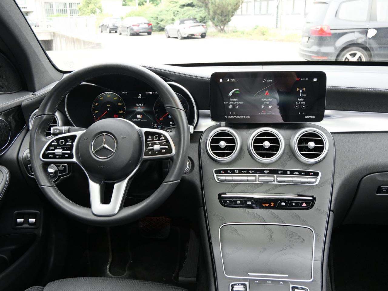 Mercedes-Benz GLC 300 e 4M Coupé Exclusive Schiebedach Distronic
