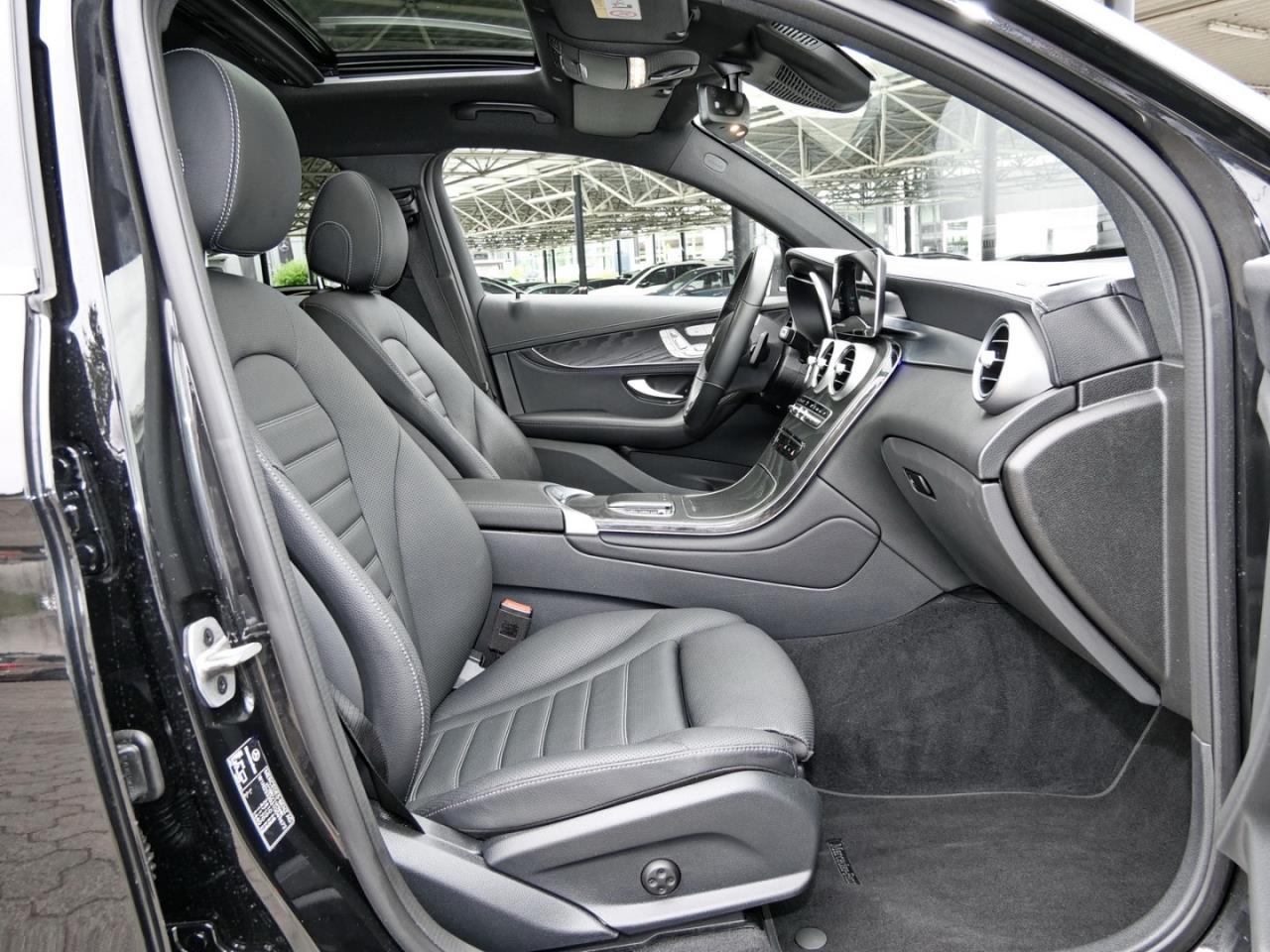 Mercedes-Benz GLC 300 e 4M Coupé Exclusive Schiebedach Distronic