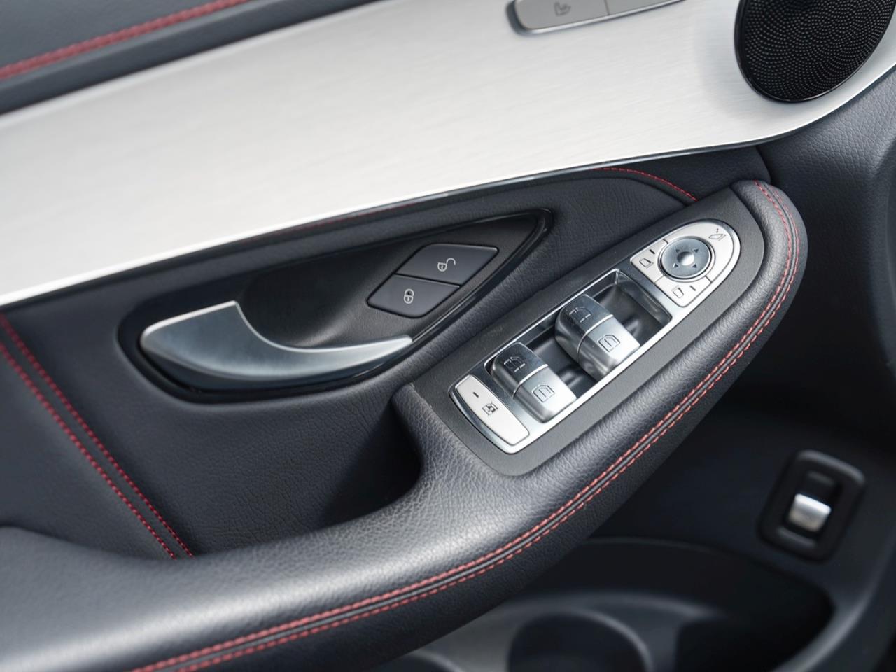 Mercedes-Benz GLC 43 AMG 4M Coupé Night Schiebedach Distronic