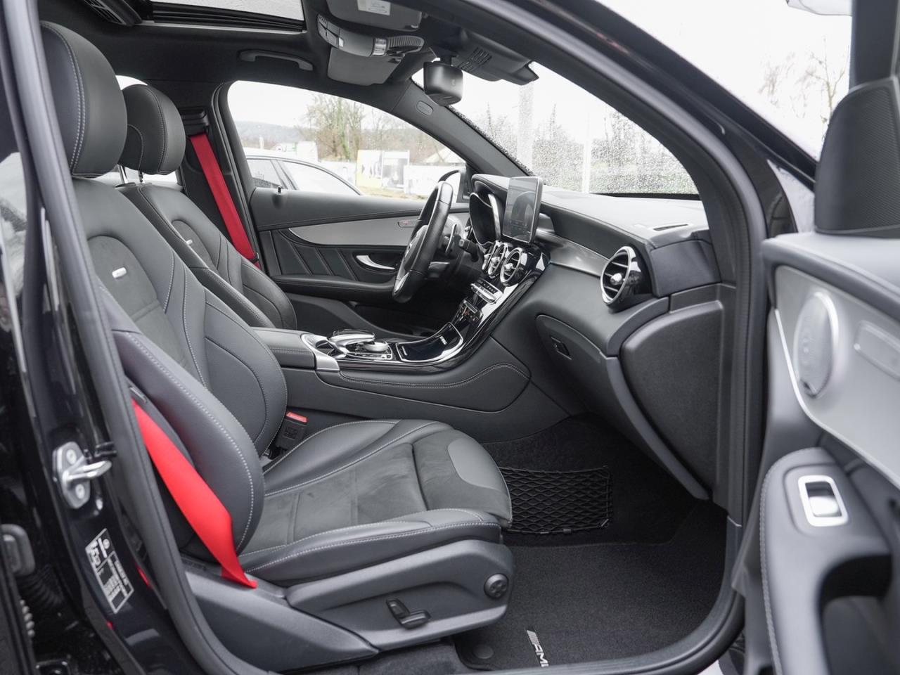 Mercedes-Benz GLC 63 AMG 4M+ Coupé Schiebedach Distronic AHK