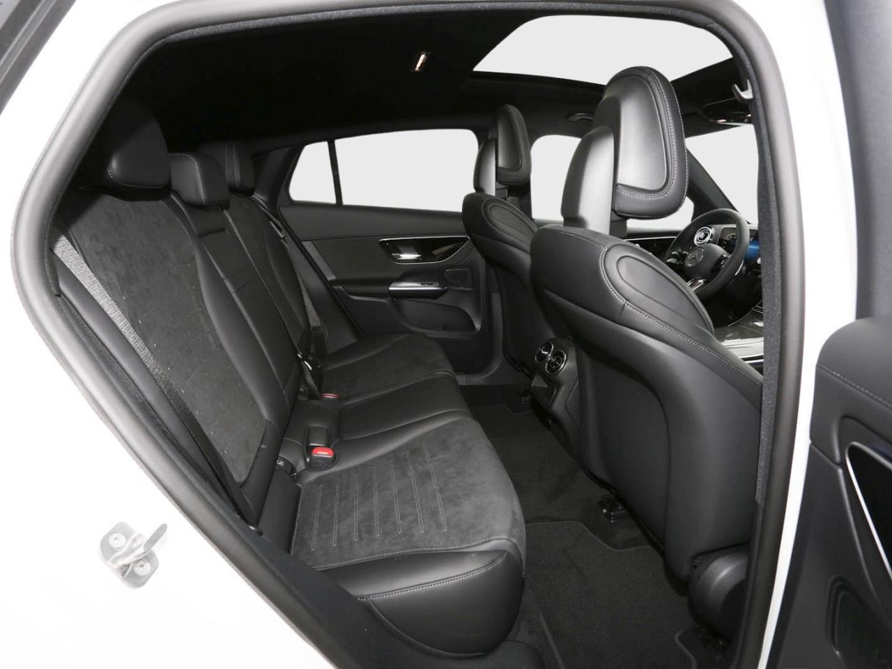 Mercedes-Benz GLC 200 4M Coupé AMG Night Distronic AHK 360?