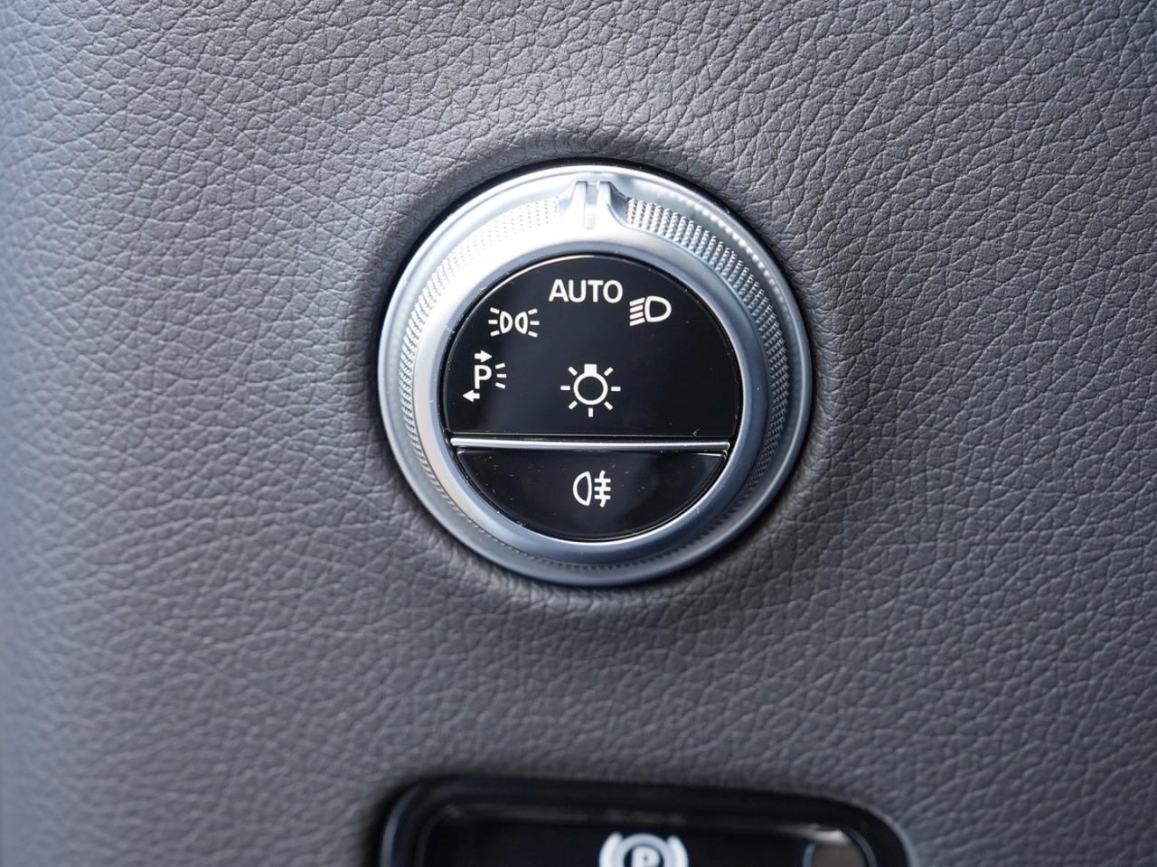 Mercedes-Benz GLC 200 4M Coupé AMG Panorama Distronic 360°
