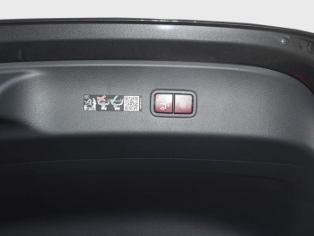 Mercedes-Benz GLC 200 4MATIC Coupé AMG Distronic Panorama AHK