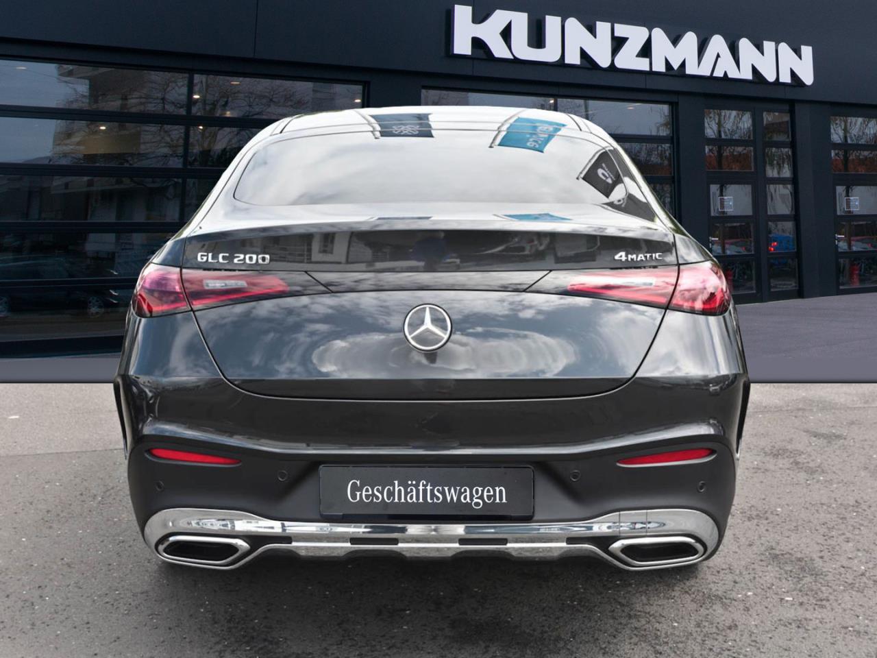 Mercedes-Benz GLC 200 4MATIC Coupé AMG Distronic Panorama AHK