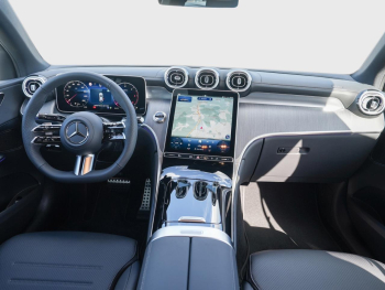 Mercedes-Benz GLC 200 d 4MATIC Coupé AMG Distronic 360 Panorama