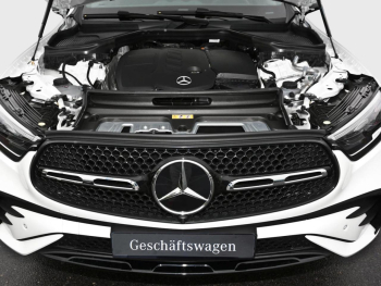 Mercedes-Benz GLC 200 d 4MATIC Coupé AMG Night Distronic 360?
