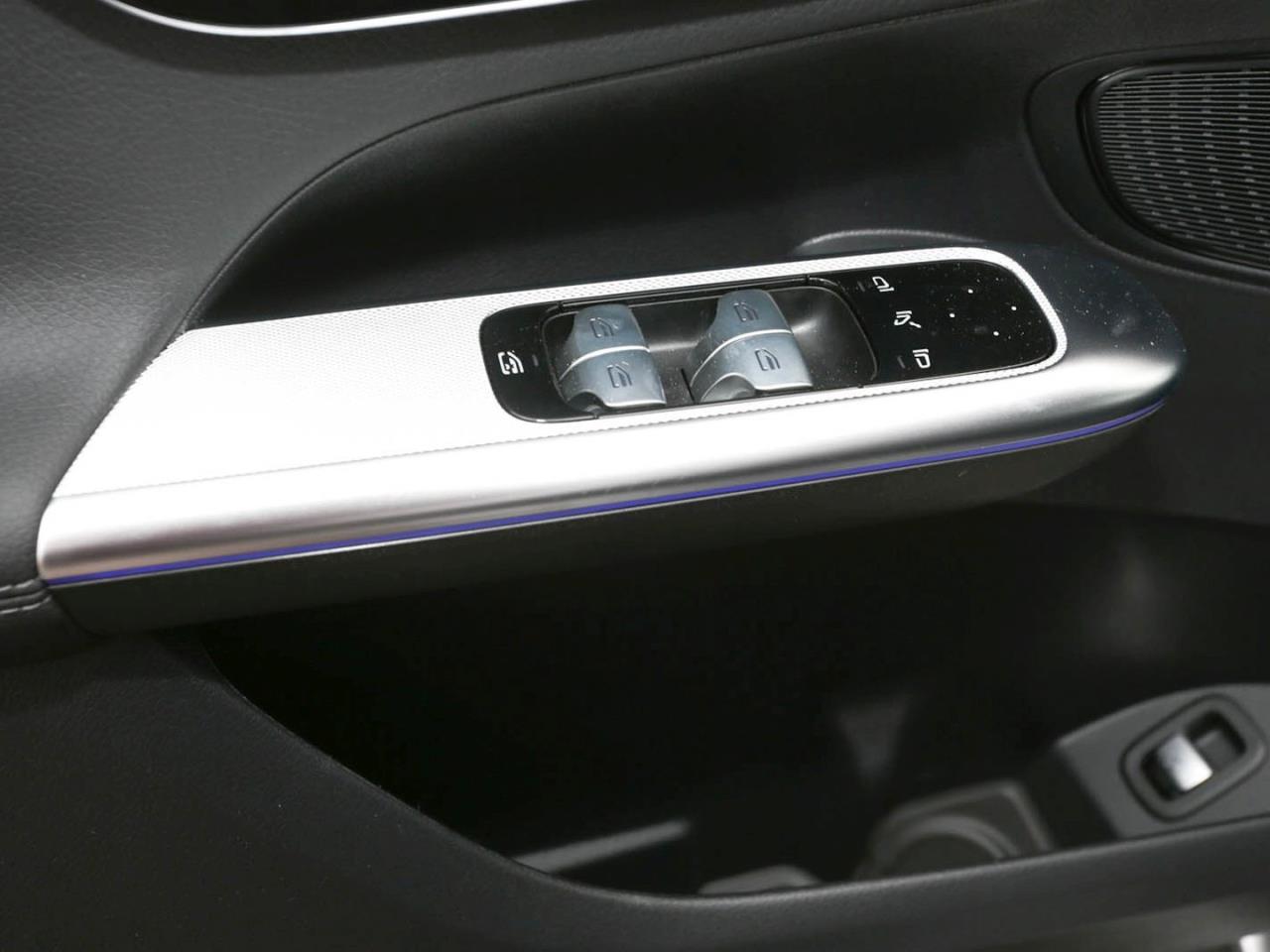 Mercedes-Benz GLC 200 d 4MATIC AMG MBUX Navi Memory AHK 360°