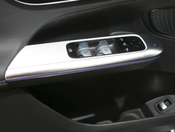 Mercedes-Benz GLC 200 d 4MATIC AMG MBUX Navi Memory AHK 360°