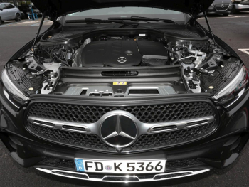 Mercedes-Benz GLC 200 d 4MATIC AMG MBUX Navi Memory AHK 360°