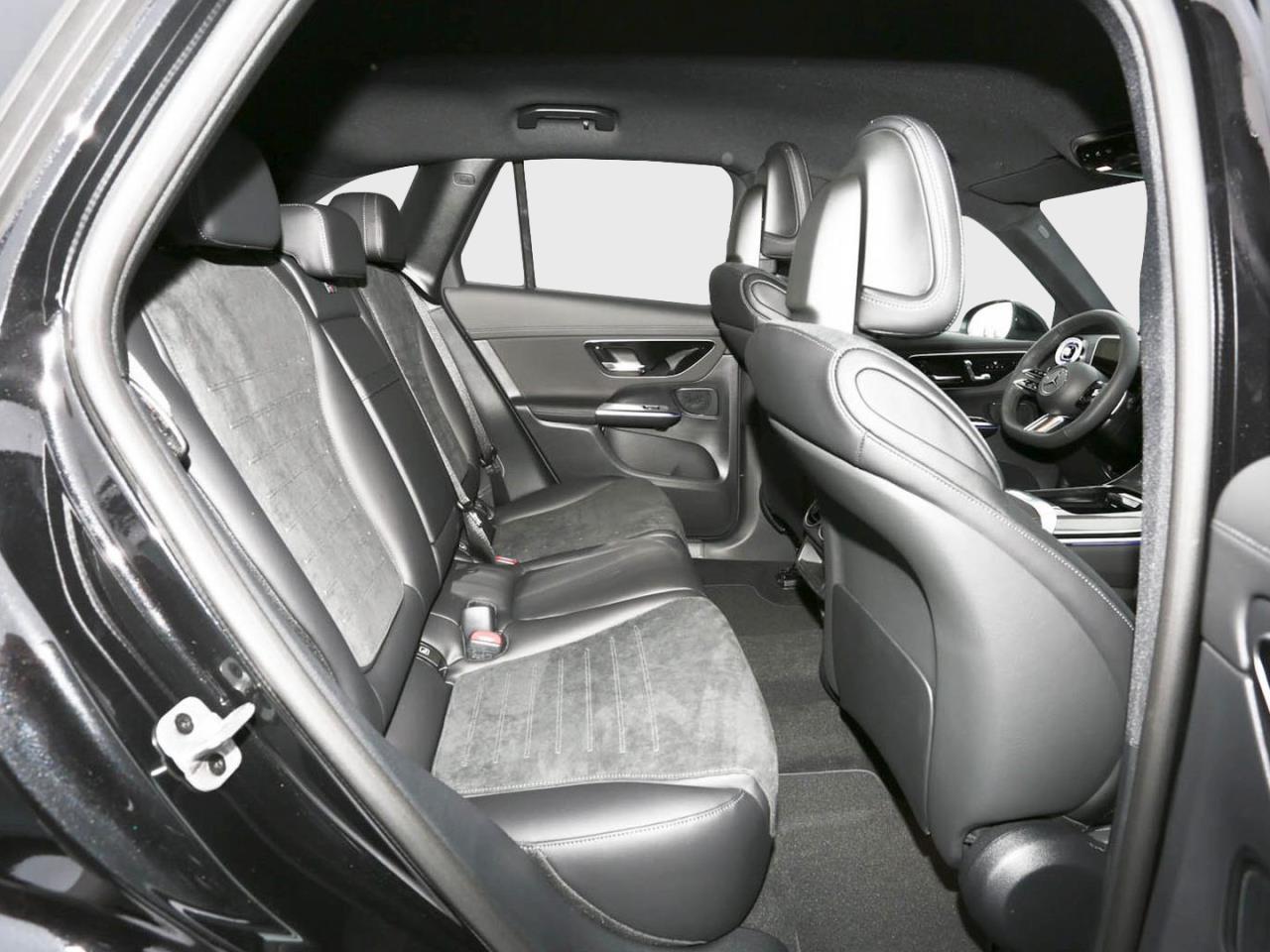 Mercedes-Benz GLC 200 d 4MATIC AMG Distronic Memory 360° AHK