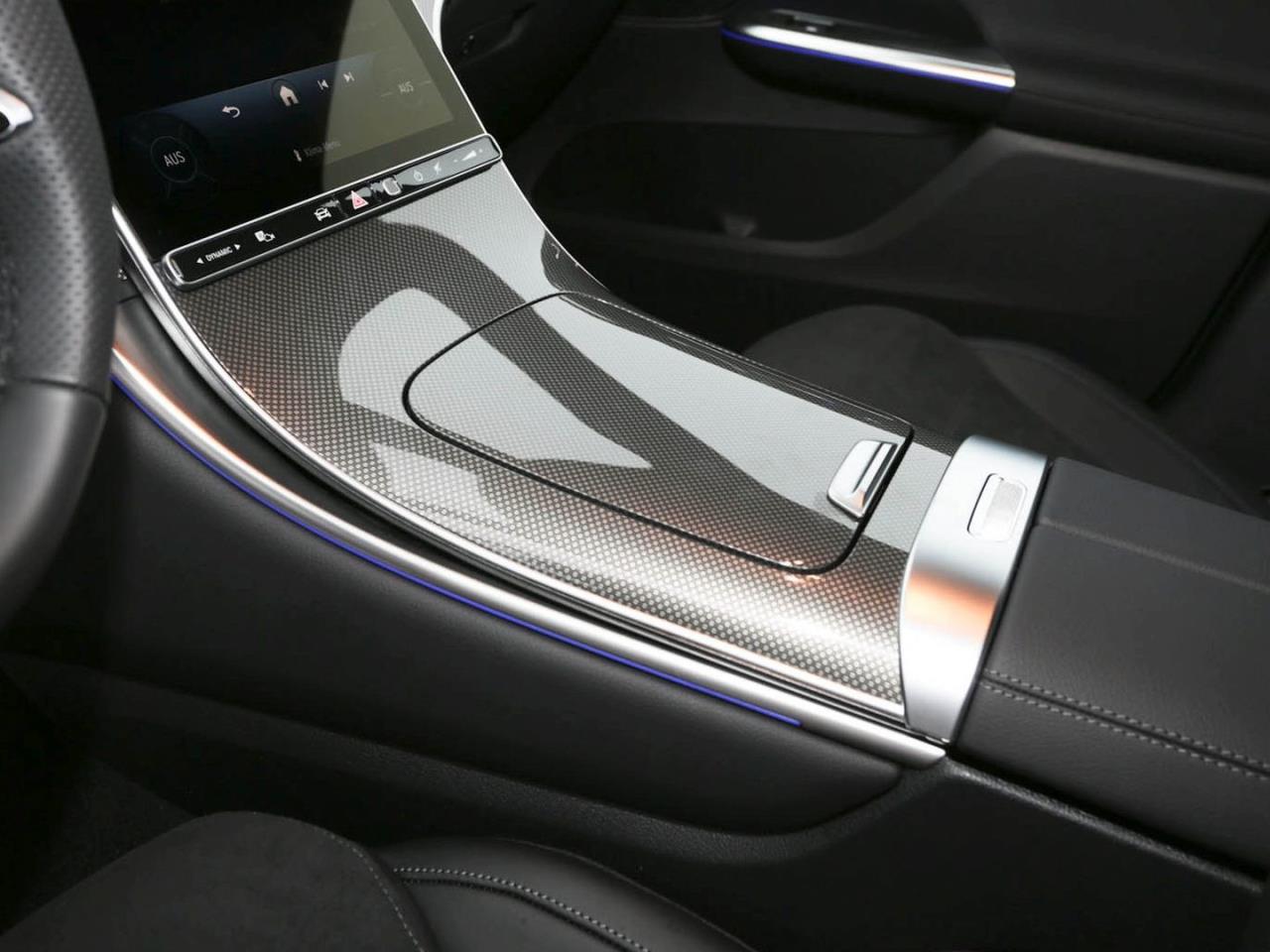 Mercedes-Benz GLC 200 d 4MATIC AMG Distronic Memory 360° AHK