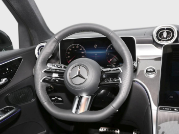 Mercedes-Benz GLC 200 d 4MATIC AMG Distronic Memory 360° AHK