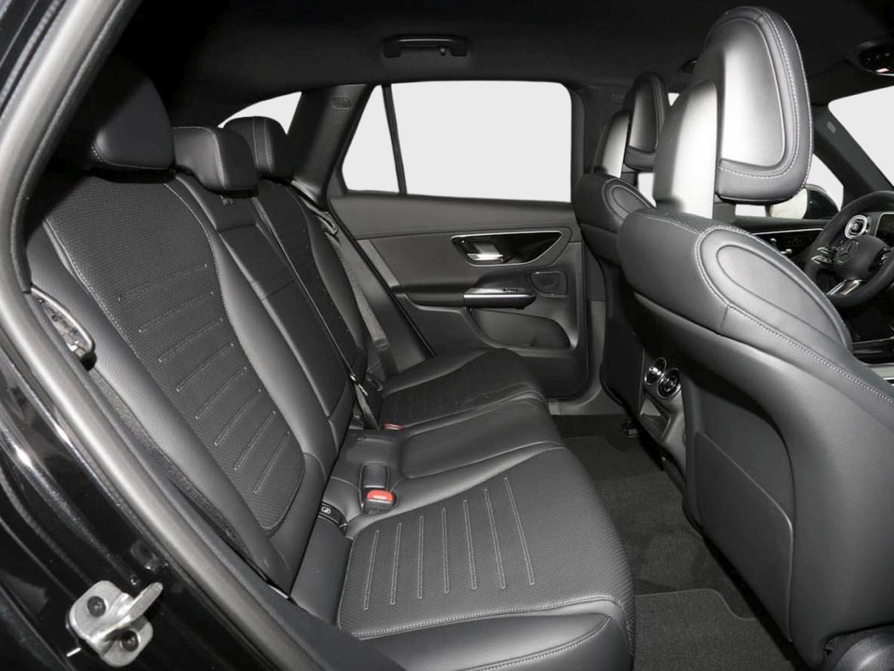 Mercedes-Benz GLC 200 d 4MATIC AMG Night Distronic 360° AHK