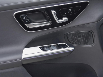 Mercedes-Benz GLC 200 d 4MATIC AMG Night Distronic 360? AHK