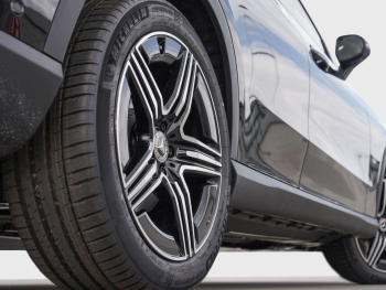 Mercedes-Benz GLC 200 d 4MATIC AMG Night Distronic 360° AHK