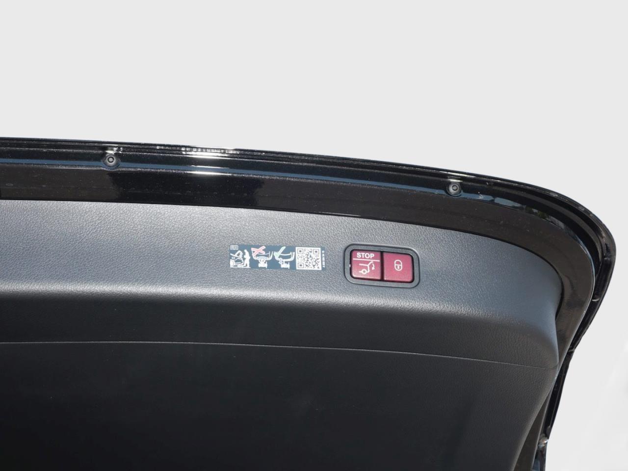 Mercedes-Benz GLC 200 d 4MATIC AMG Distronic Memory 360° AHK