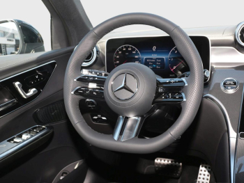Mercedes-Benz GLC 200 d 4MATIC AMG Distronic Memory 360° AHK