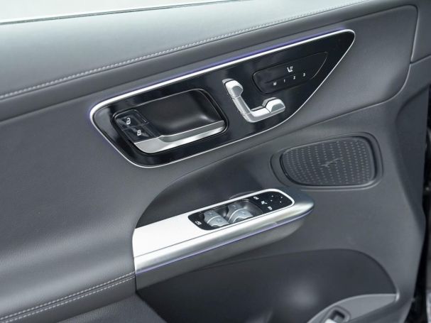 Mercedes-Benz GLC 200 d 4MATIC AMG Distronic 360? AHK Memory