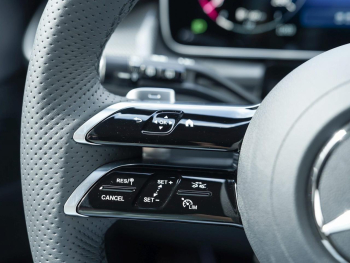 Mercedes-Benz GLC 200 d 4MATIC AMG Distronic 360° Totwinkel