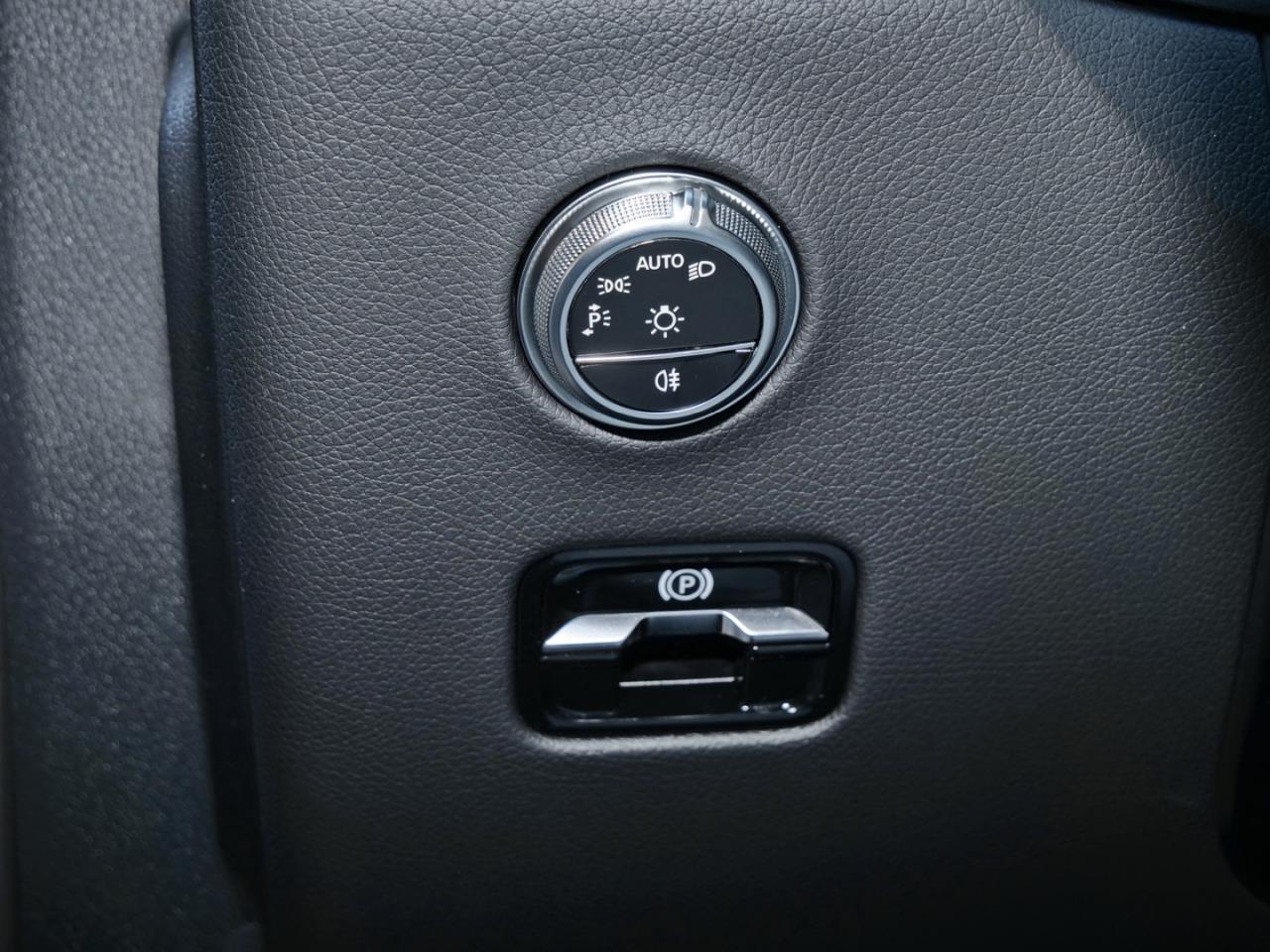 Mercedes-Benz GLC 200 d 4MATIC AMG Distronic Memory AHK 360°