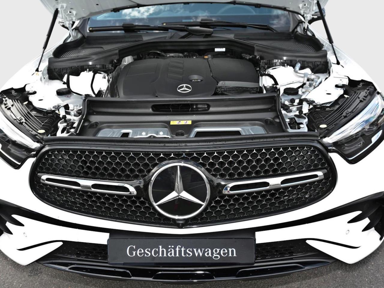 Mercedes-Benz GLC 200 d 4MATIC AMG Night Distronic 360° AHK