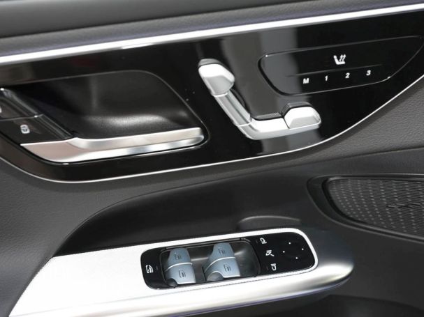 Mercedes-Benz GLC 200 d 4MATIC AMG Night Distronic 360° AHK