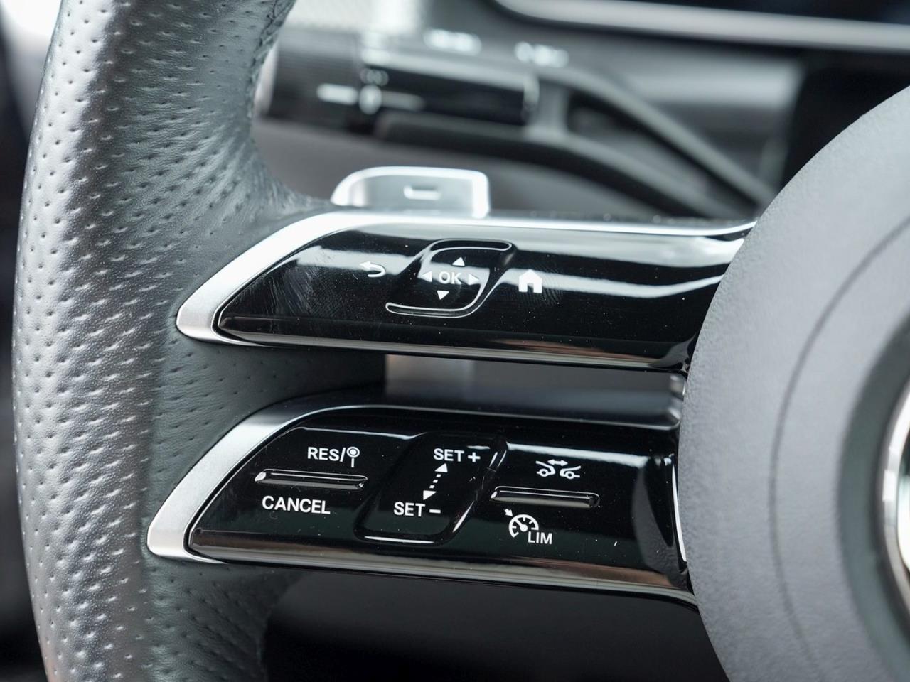 Mercedes-Benz GLC 220 d 4M Coupé AMG Panorama Distronic Standhz
