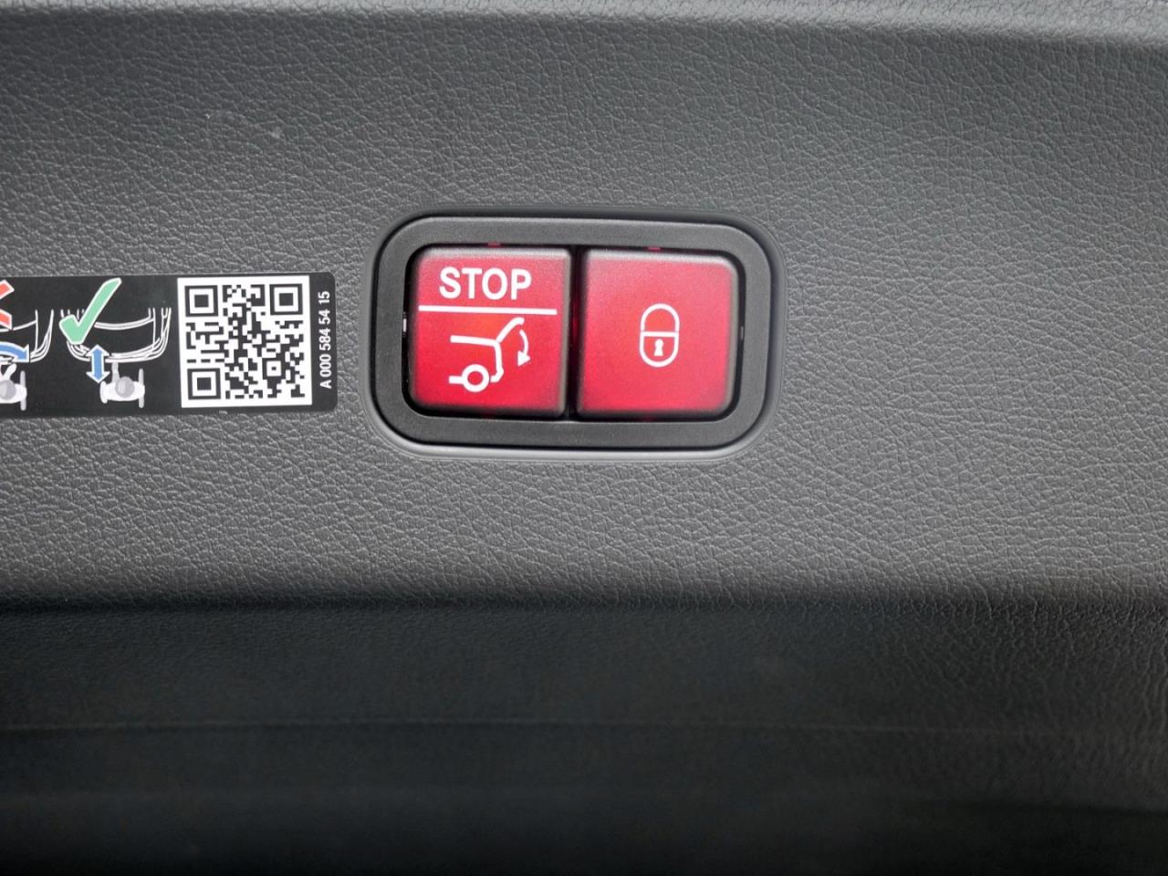 Mercedes-Benz GLC 220 d 4MATIC Coupé AMG Night Panorama AHK