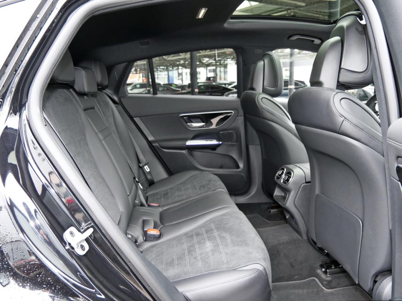 Mercedes-Benz GLC 220 d 4MATIC Coupé AMG Night Panorama AHK