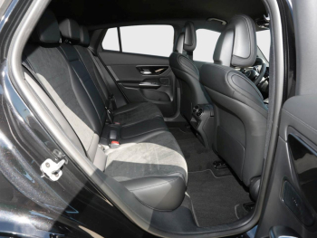 Mercedes-Benz GLC 220 d 4MATIC Coupé AMG Night Distronic 360?