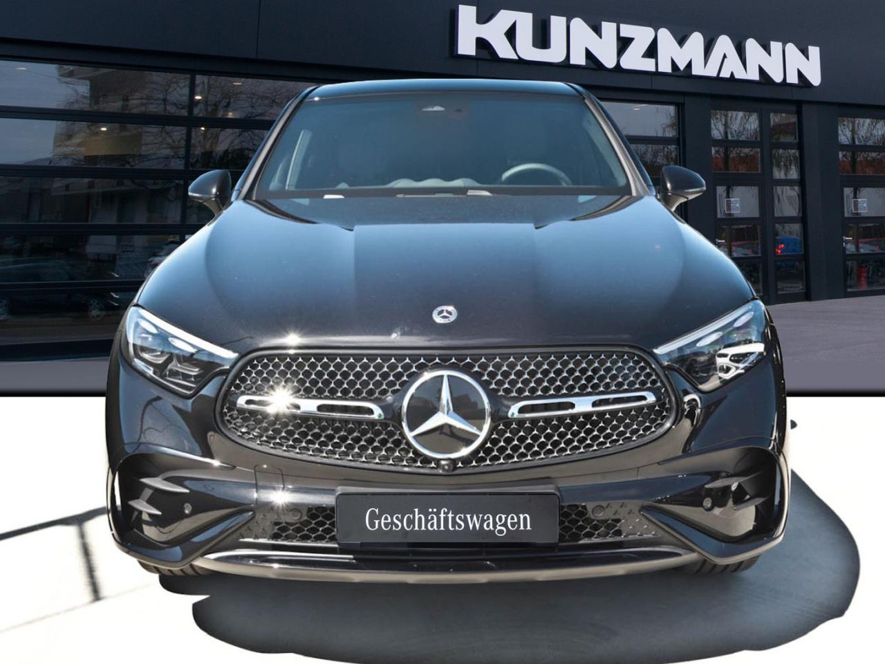 Mercedes-Benz GLC 220 d 4MATIC Coupé AMG Night Distronic 360?