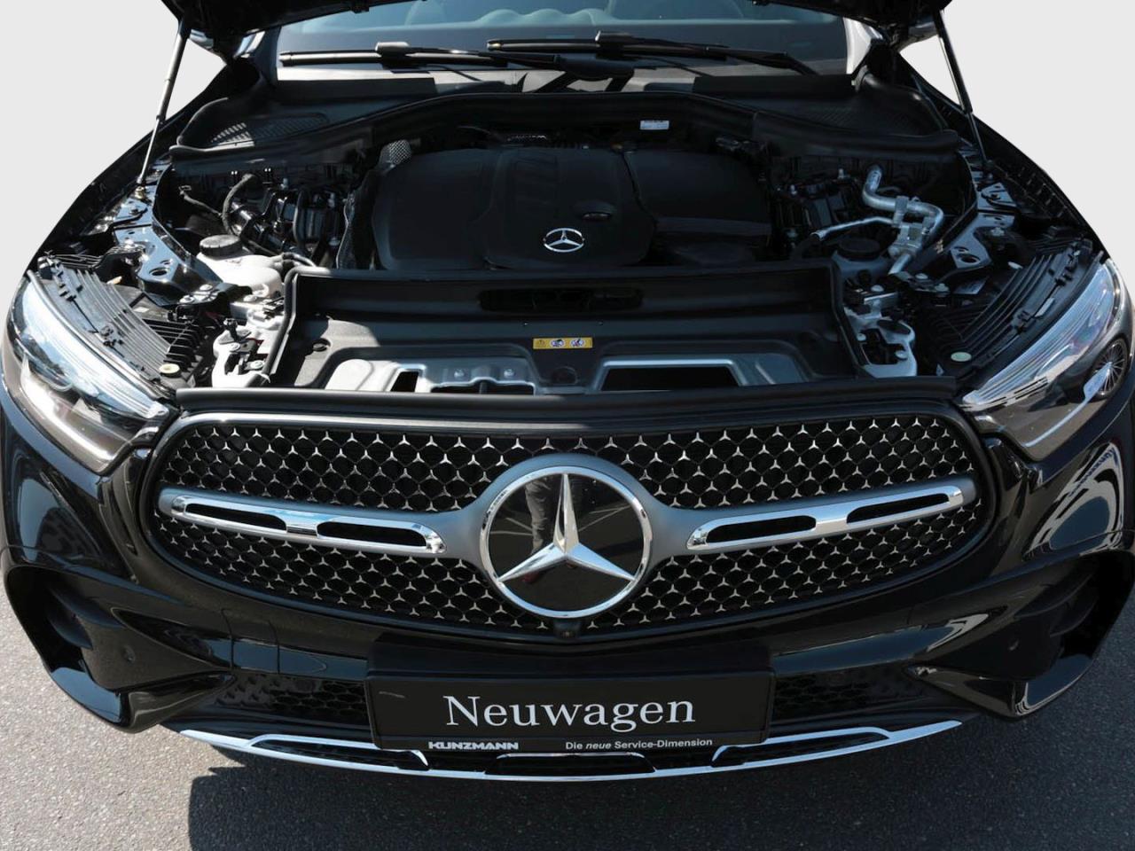 Mercedes-Benz GLC 220 d 4MATIC Coupé AMG Panorama 360° AHK