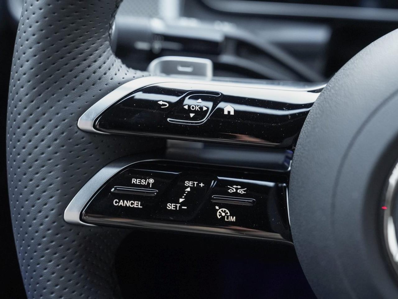 Mercedes-Benz GLC 220 d 4MATIC Coupé AMG Distronic 360° Memory