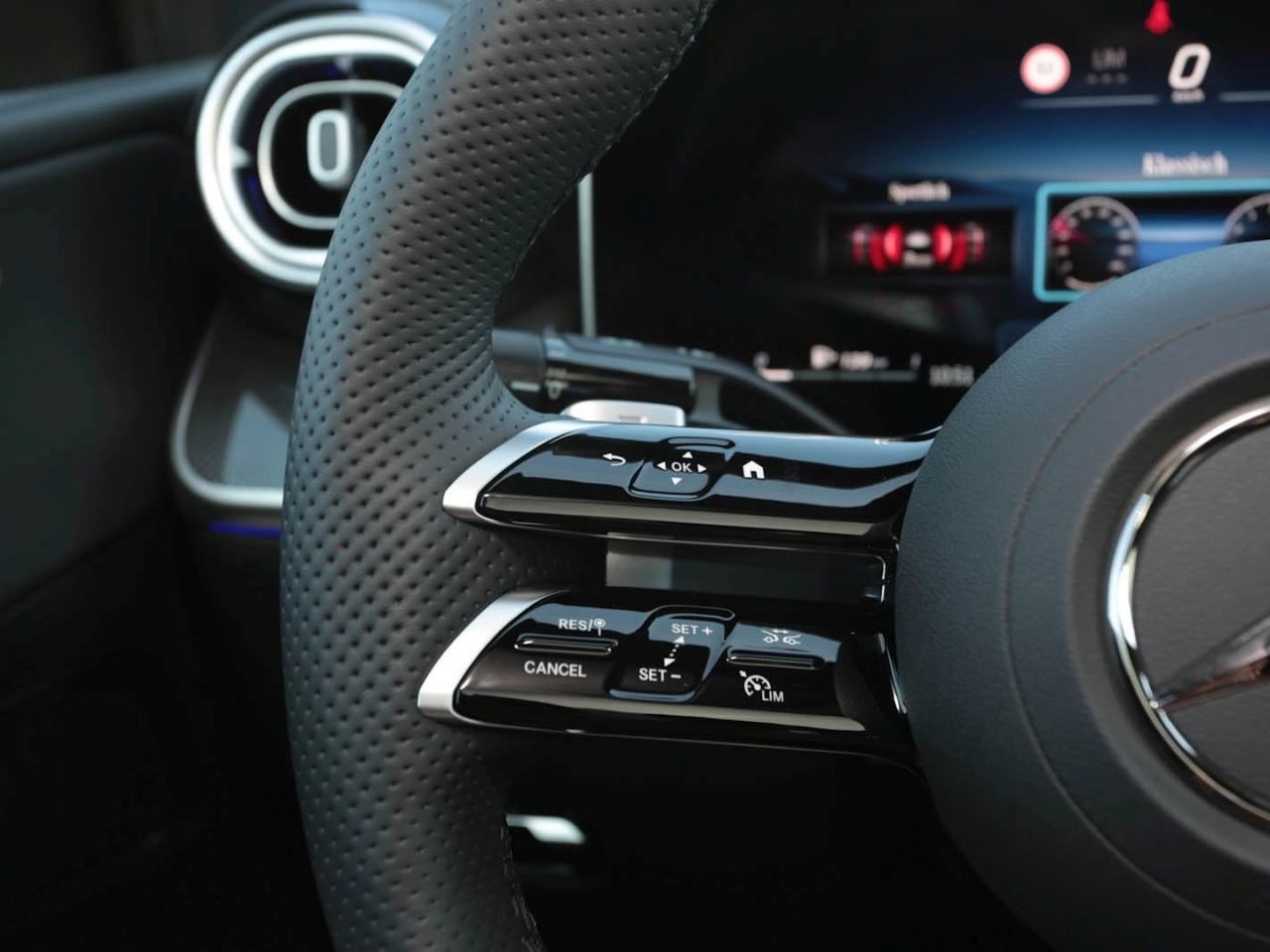 Mercedes-Benz GLC 220 d 4MATIC Coupé AMG Panorama Distronic